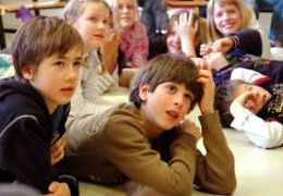 1+1=100 oder Die Schule des Lebens Ein Film von Doris Kittler