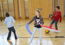 Volksschule Elsbethen startet als Gesunde Schule durch Volksschule Elsbethen startet als Gesunde Schule durch