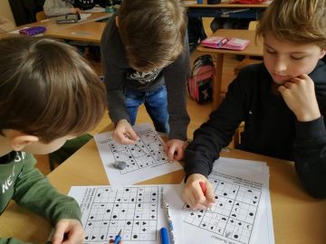 Sudoku, Tangram und Knobeleien