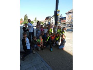 Die 4a Klasse musizierte bei traumhaftem Wetter.