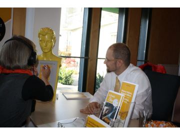 Die GesundheitsreferentInnen konnten sich einem Hörtest unterziehen.